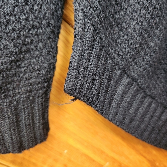 Rue 21 navy blue lightweight medium sweater - Picture 12 of 12